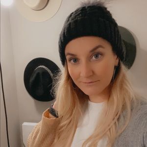 Meet your Posher, Erica